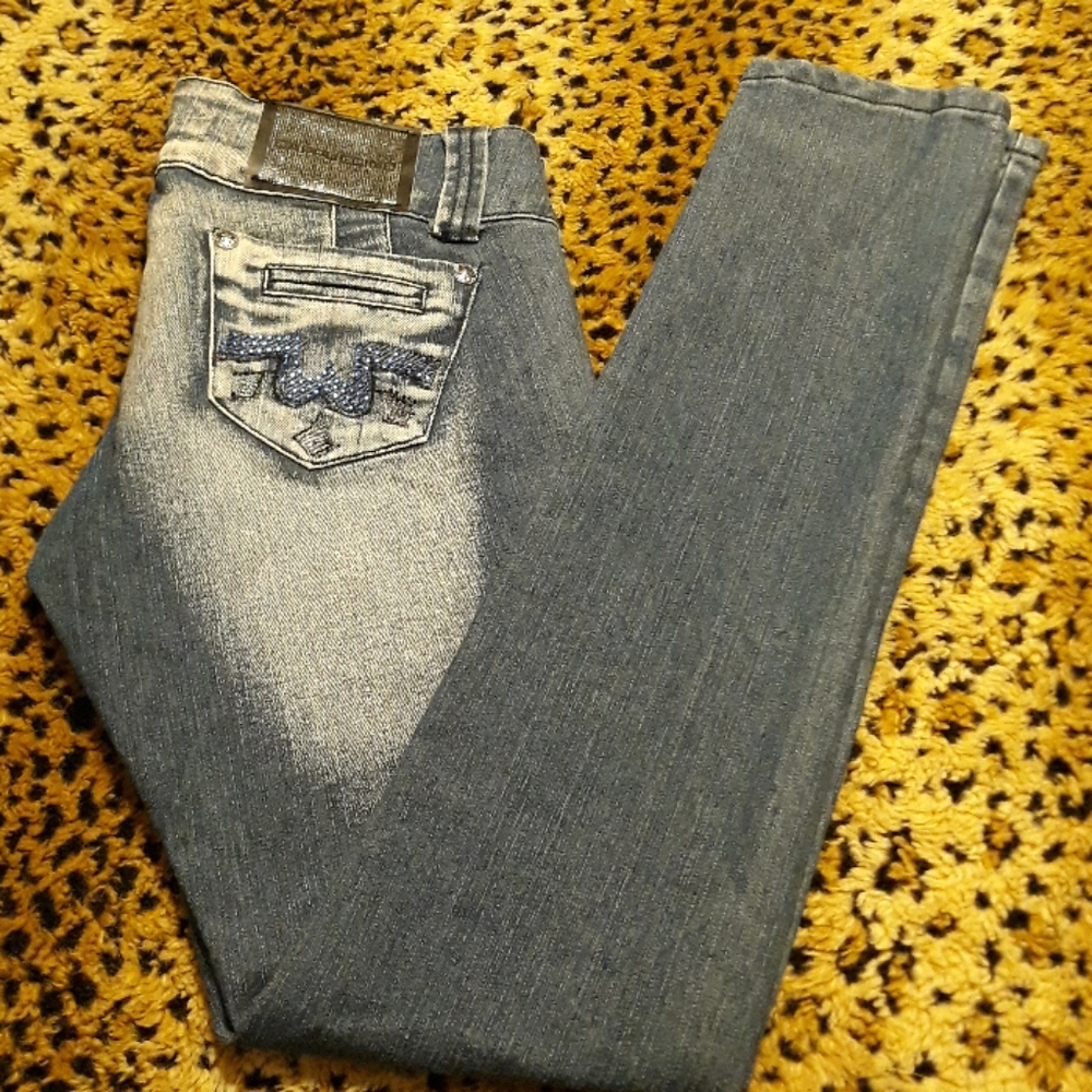 Distressed cappuccino jeans